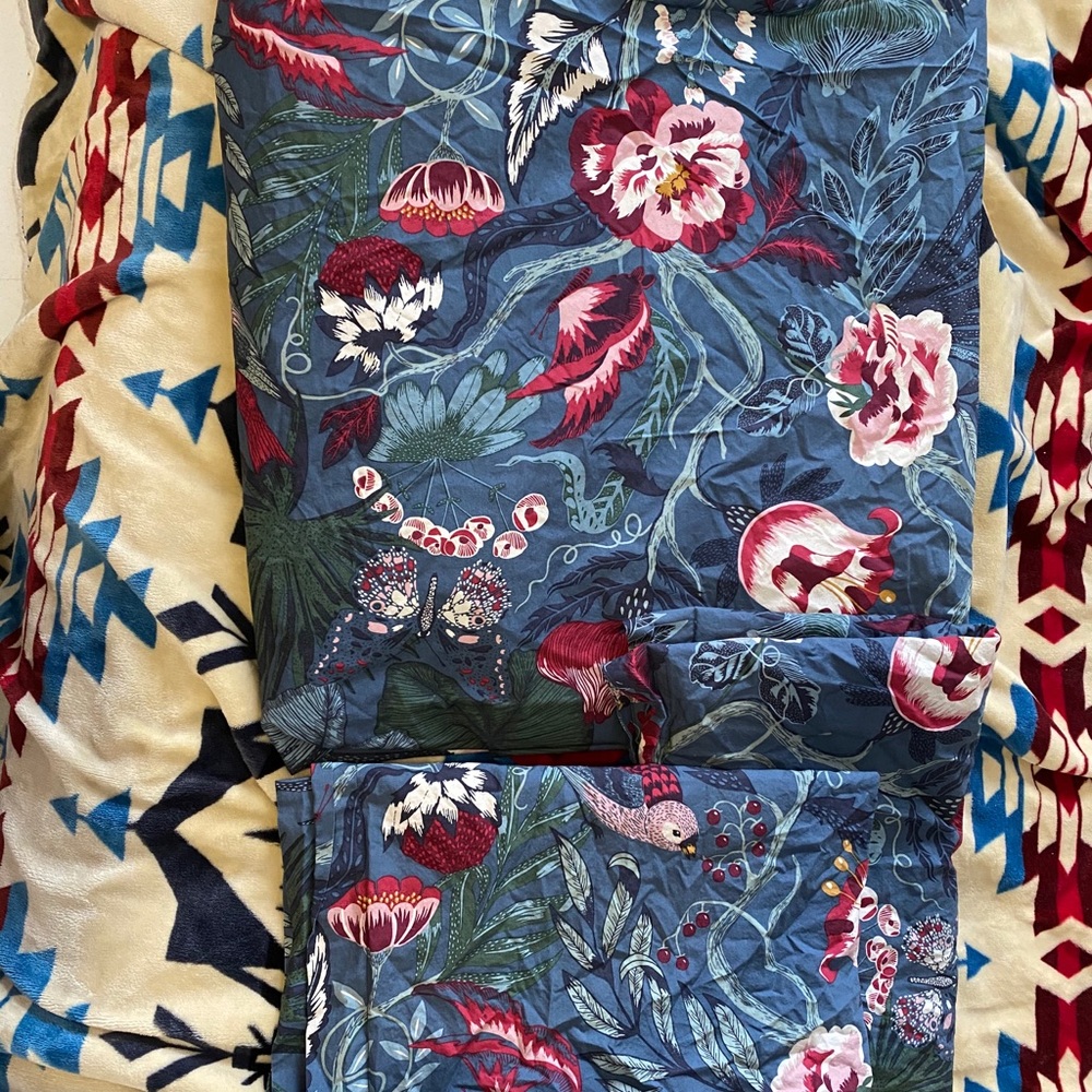 Queen duvet cover